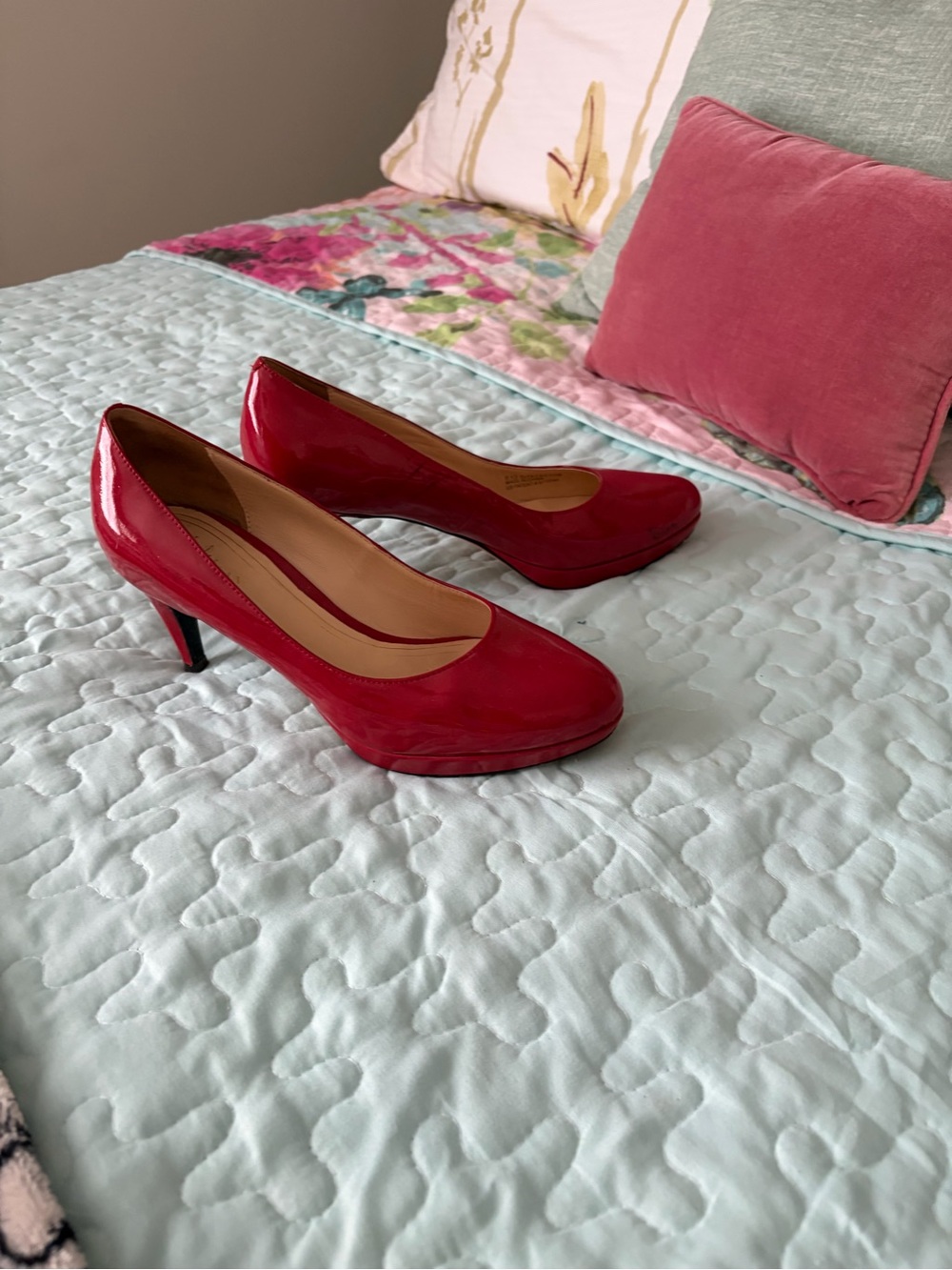 ColeHaan Nikeair Classic Red Patent Women’s Pumps